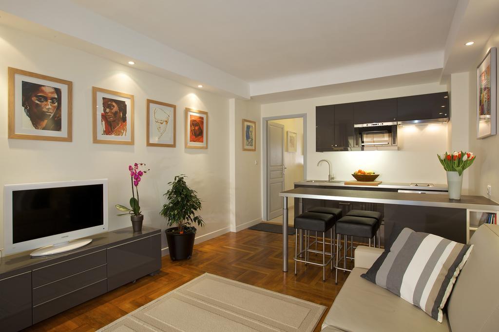 Ferienwohnung Le California Juan-les-Pins Exterior foto